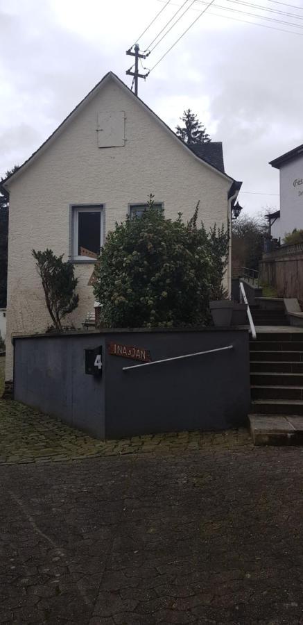 Mosel-Ina Villa Bullay Kültér fotó